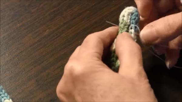 Dollhouse Rug Spool knit_1.1.13