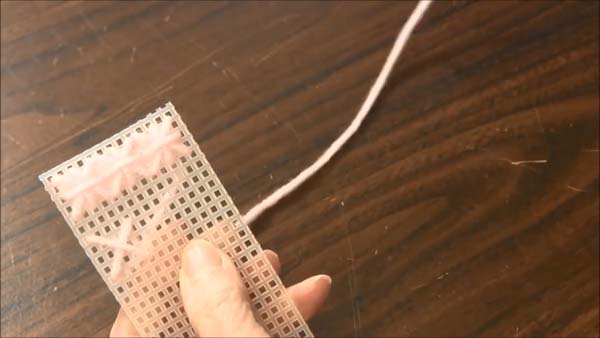 Double Cross Smyrna Stitch Plastic Canvas_1.1.5