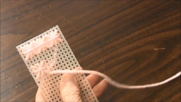 Double Cross Smyrna Stitch Plastic Canvas_1.1.8