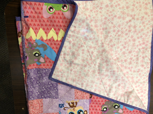 Double Four Patch Quilt Littlest Pet Shop Back