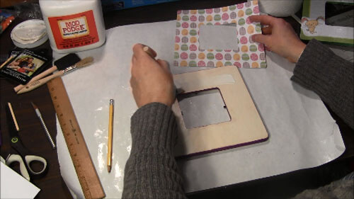 Easter Decoupage Frame - Apply Mod Podge