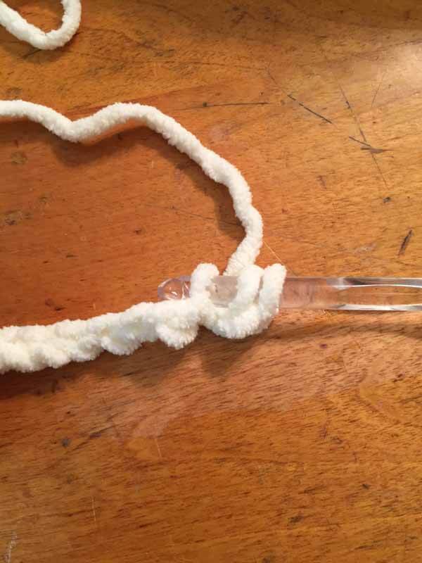 Easy Crochet Blanket Tutorial - First Half Double Crochet