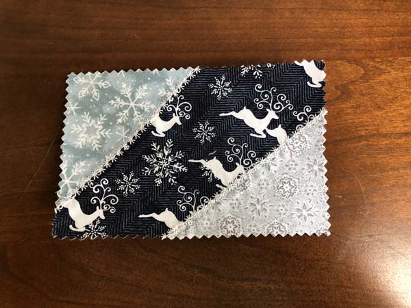 Fabric Postcard 14 Wintery Pinked Edge