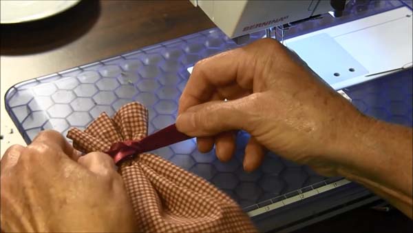 Fabric Sachet Tie Ribbon 2