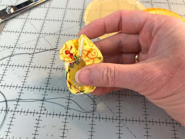 Fabric Yo Yo Flip right side out