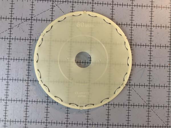 Fabric Yo Yo Maker Plate