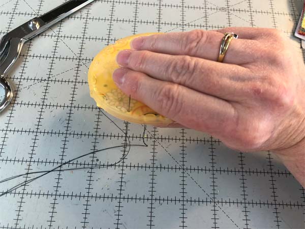 Fabric Yo Yo Second Stitch Start