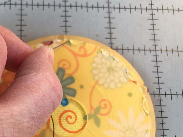 Fabric Yo Yo Starting Stitch