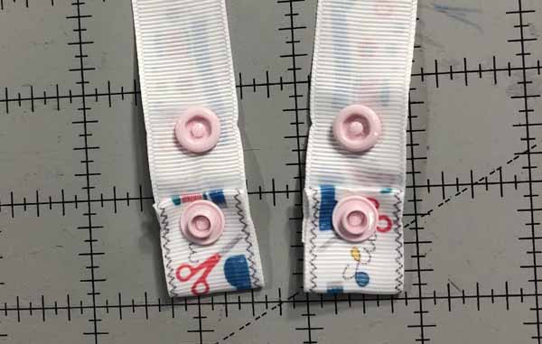 Face Mask Strap Lanyard Tutorial - Close Up Back