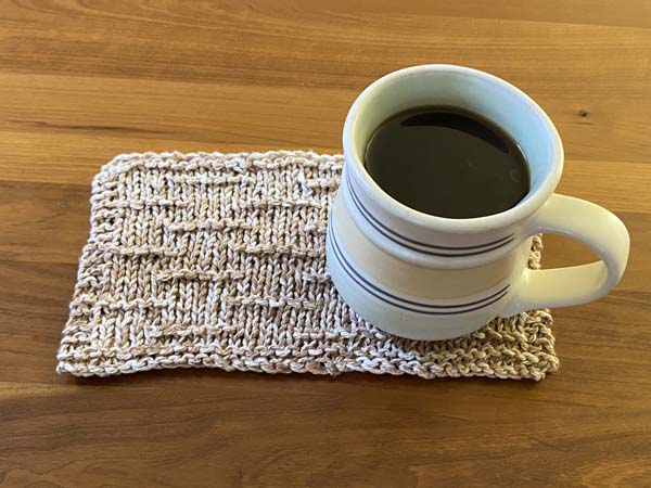 Farmhouse Inspired Mug Rug Pattern with Mug and Coffee