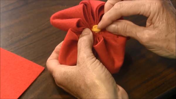 Felt Flower Tutorial _1.1.24