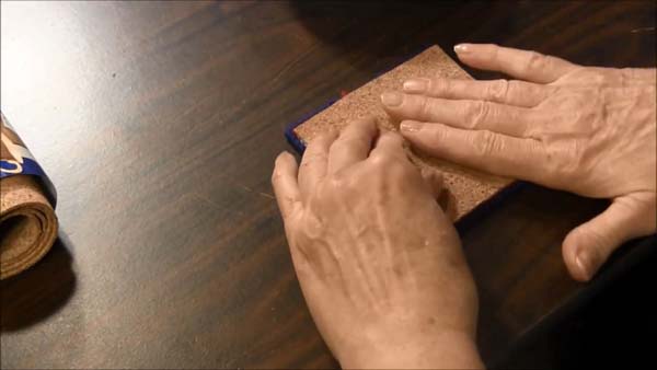 Finish Plastic Canvas Coaster_1.10.1