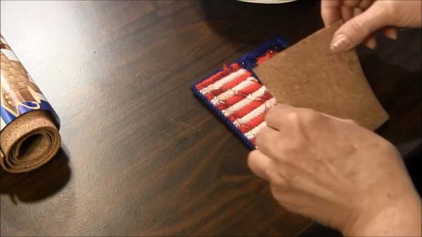 Finish Plastic Canvas Coaster_2.1.2