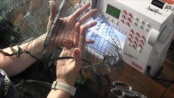 Fix Garden Covers Bird Netting Hole 2