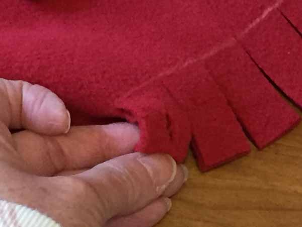 Fleece Heart Pillow Show Strip Hole