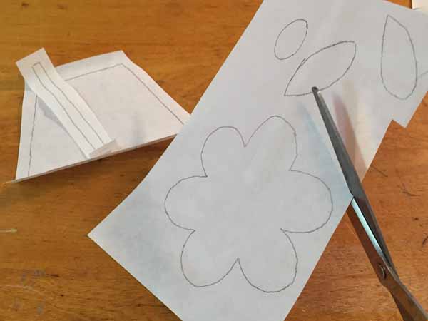 Raw Edge Applique Flower Tote Bag Cut Out Pattern.JPG