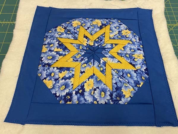 Folded Star Potholder 32 Zig Zag Edge