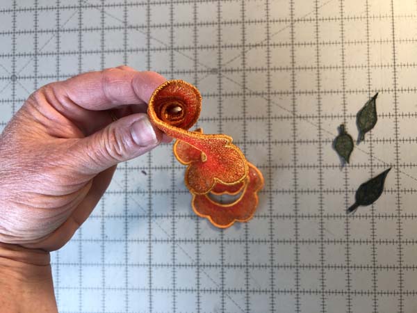 Freestanding Lace Flowers 5 Show Bud From Top