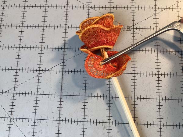 Freestanding Lace Flowers 9 Pull through Eyelet