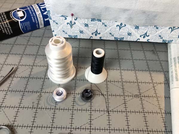 Freestanding Lace Tips Bobbin
