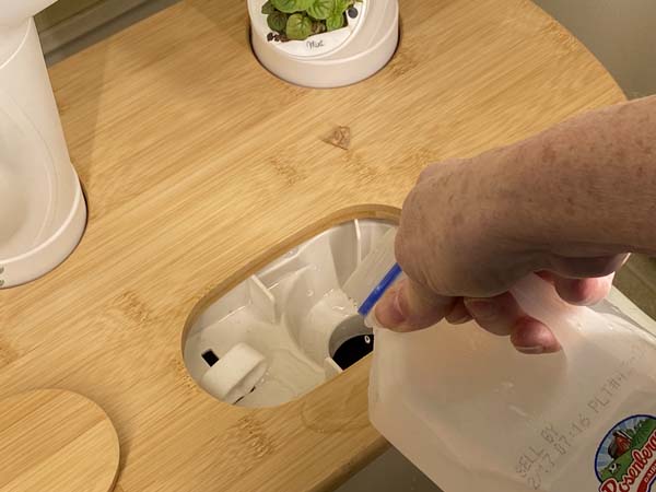 Gardyn System Filling Tank