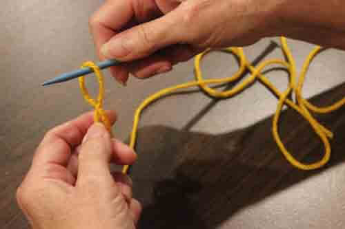 Knitting - German Twisted Cast On Tutorial