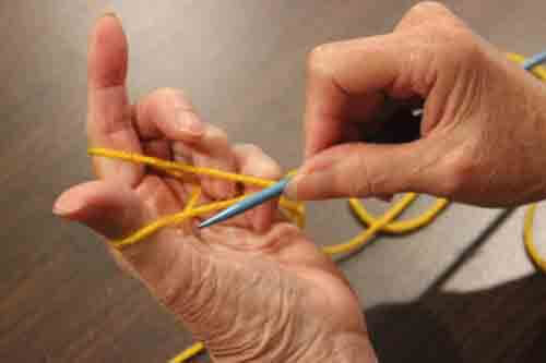 Knitting - German Twisted Cast On Tutorial