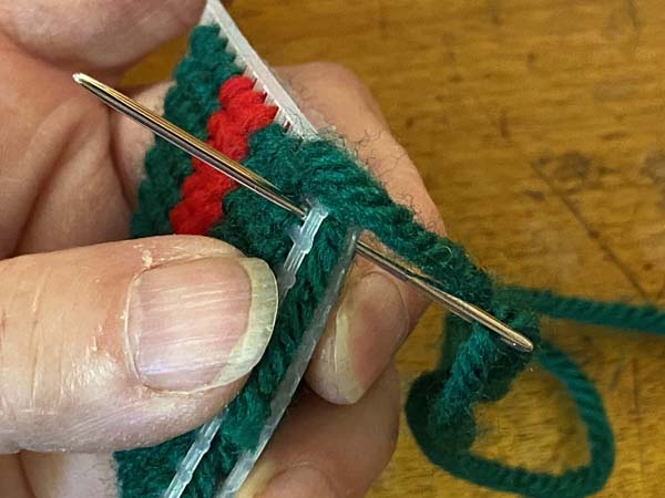 Gift Box Ornament 20