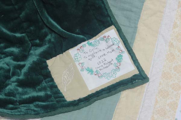 Green Strip Quilt Label