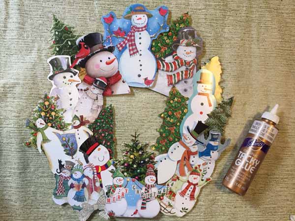 Greeting Card Wreath Tutorial Glue Cards