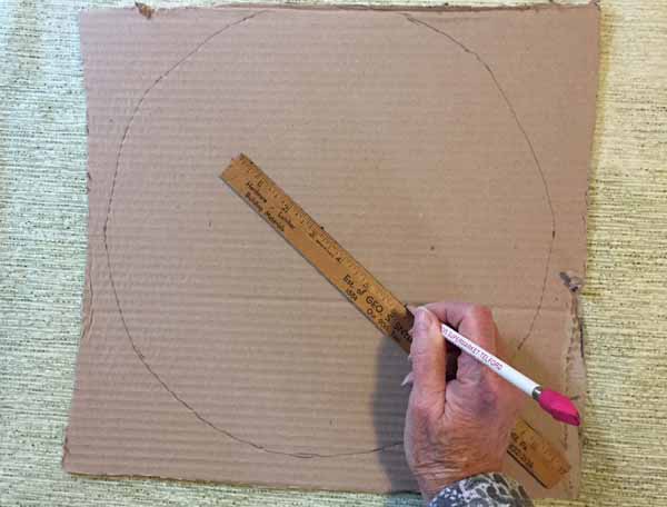 Greeting Card Wreath Tutorial Measure Circles