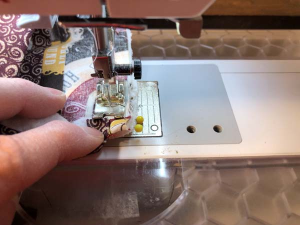 Hanging Towel 35 sew towel to topper