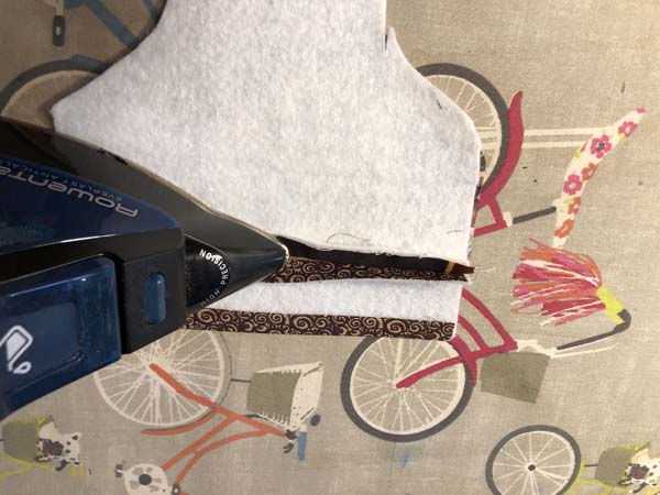 Hanging Towel 8 Iron band seam open