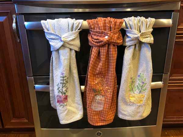 Hanging Kitchen Towels with I Like Big Buttons! KAM Snaps