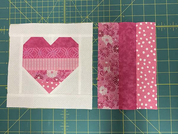 Heart Mug Rug 25 Heart and Strips