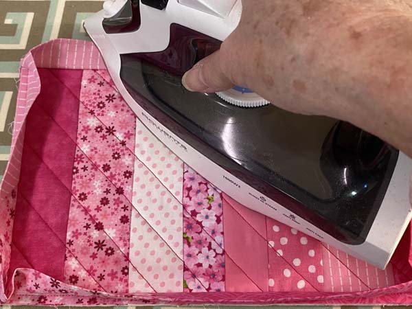 Heart Mug Rug 37 Iron Binding