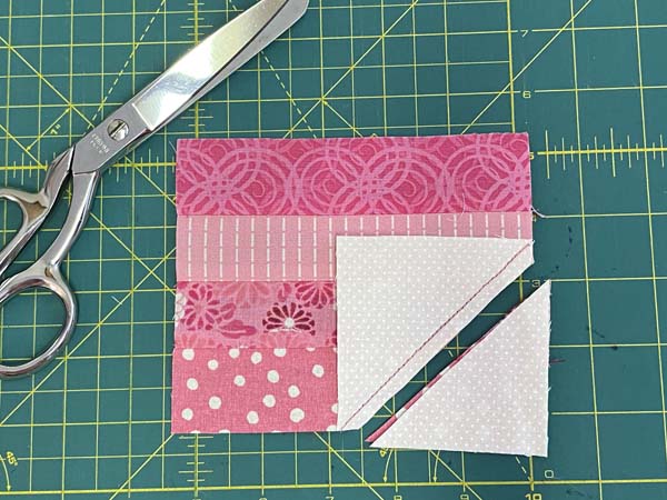 Heart Mug Rug 9 Trimmed Corner