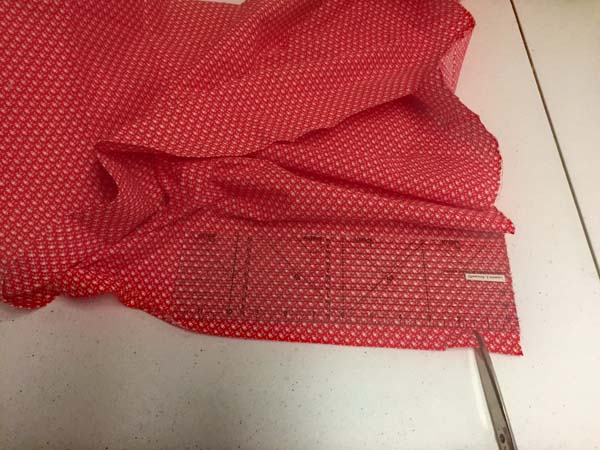 Heart Rag Wreath Cut to Start fabric