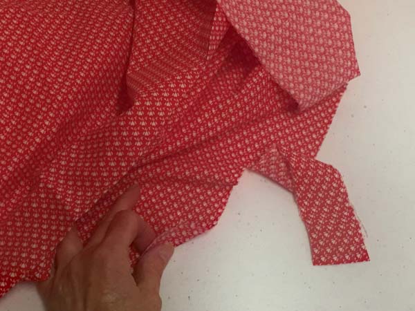 Heart Rag Wreath Rip Fabric Strip