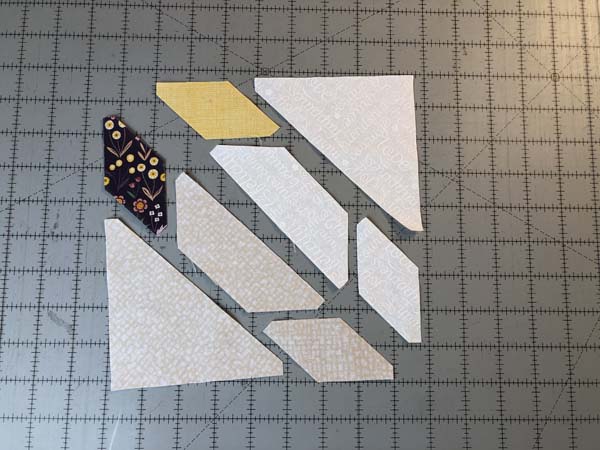 Hunters Star Table Runner 5 Cut Pieces