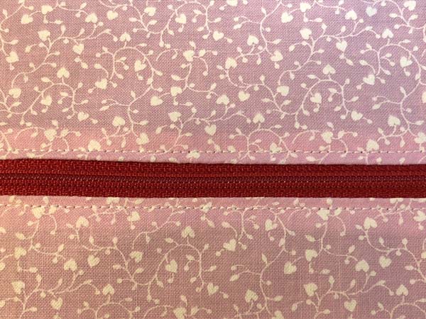 Install a Zipper 28 Close Up