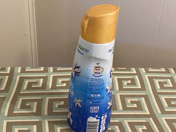 Iron Quick Tip Creamer Bottle