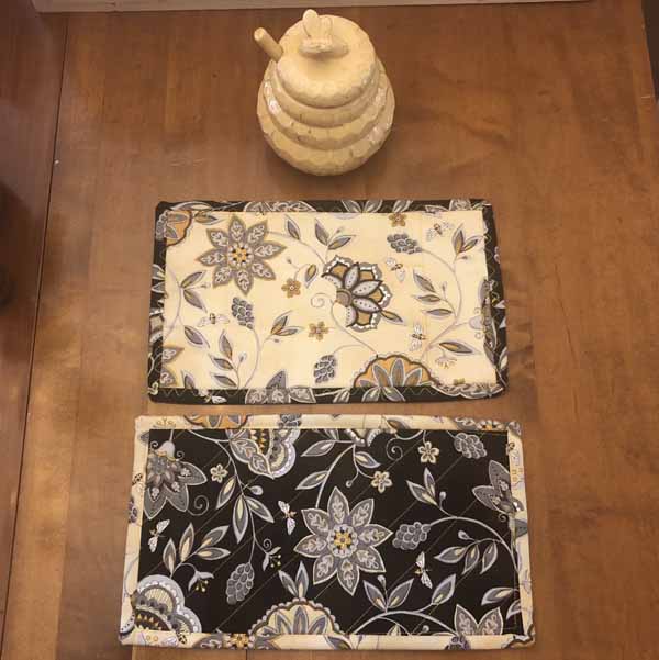 Free Jelly Roll Mug Rug Pattern Sample Back with Honey Jug