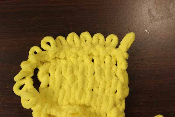 Kids Crayola Loop Yarn Scarf 8 Garter Row Complete