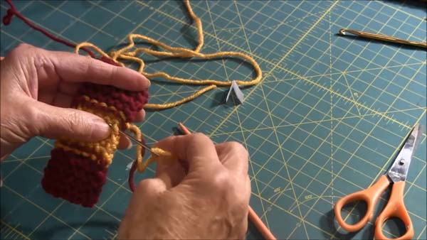 Knit Doll Scarf_1.6.1