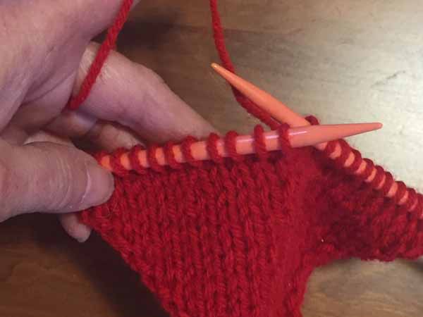 Knitted Heart Pattern - Dividing Row