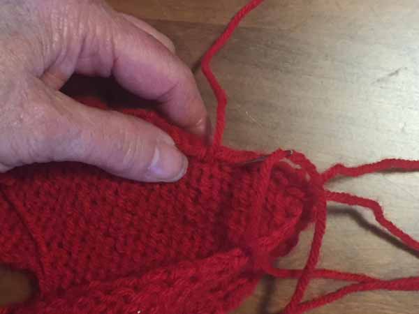 Knitted Heart Pattern - Sewing Hearts Together