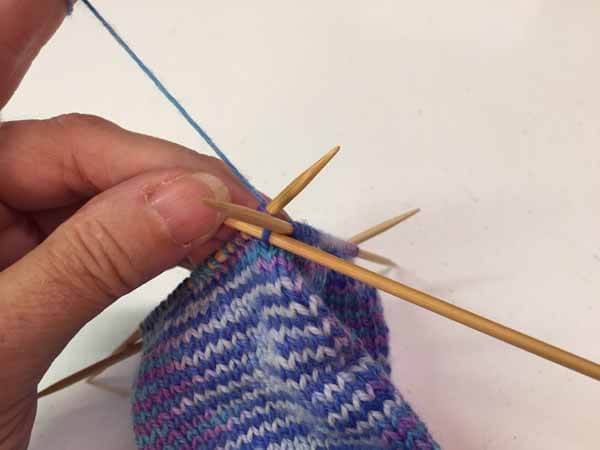 Knitting Preventing Laddering