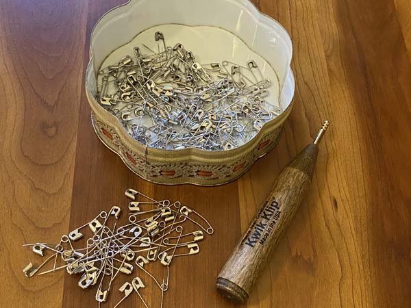 Trim-Lock Quilt Block Trimming Tool - fb