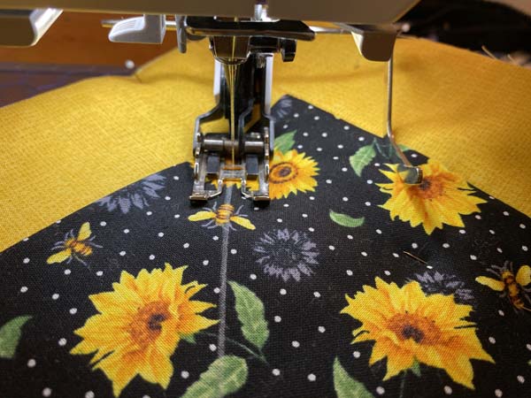 Large Casserole Hot Pad 10 Stitch First Line